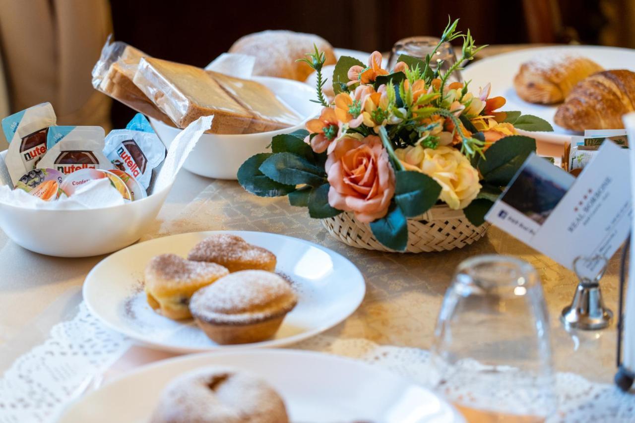 Real Borbone Bed & Breakfast กาแซร์ตา ภายนอก รูปภาพ